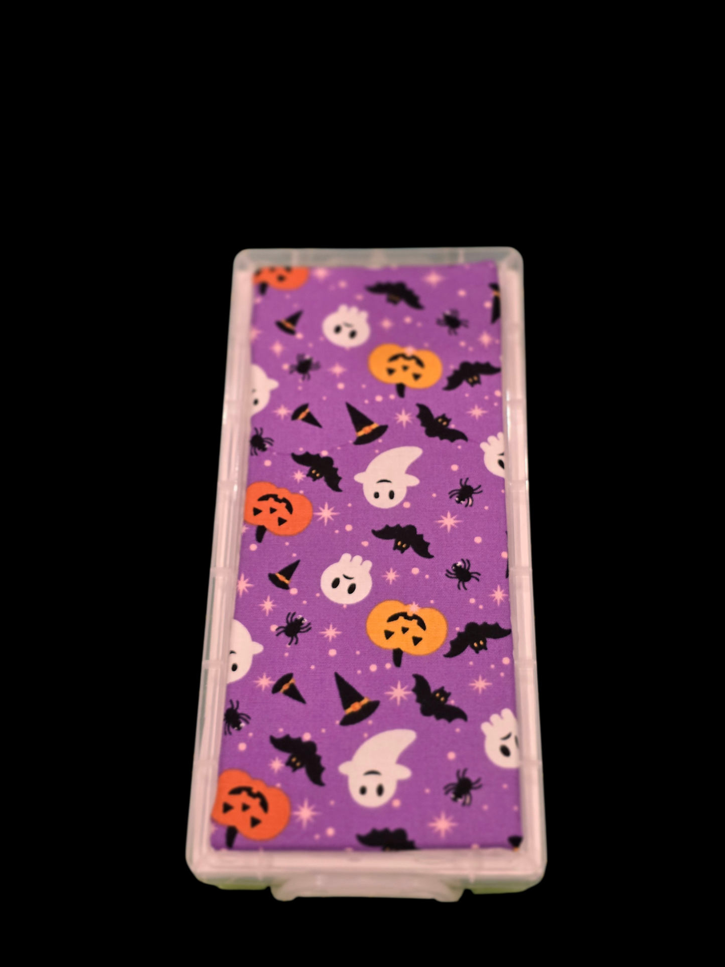 Needle Box with Pin Pillow Lid