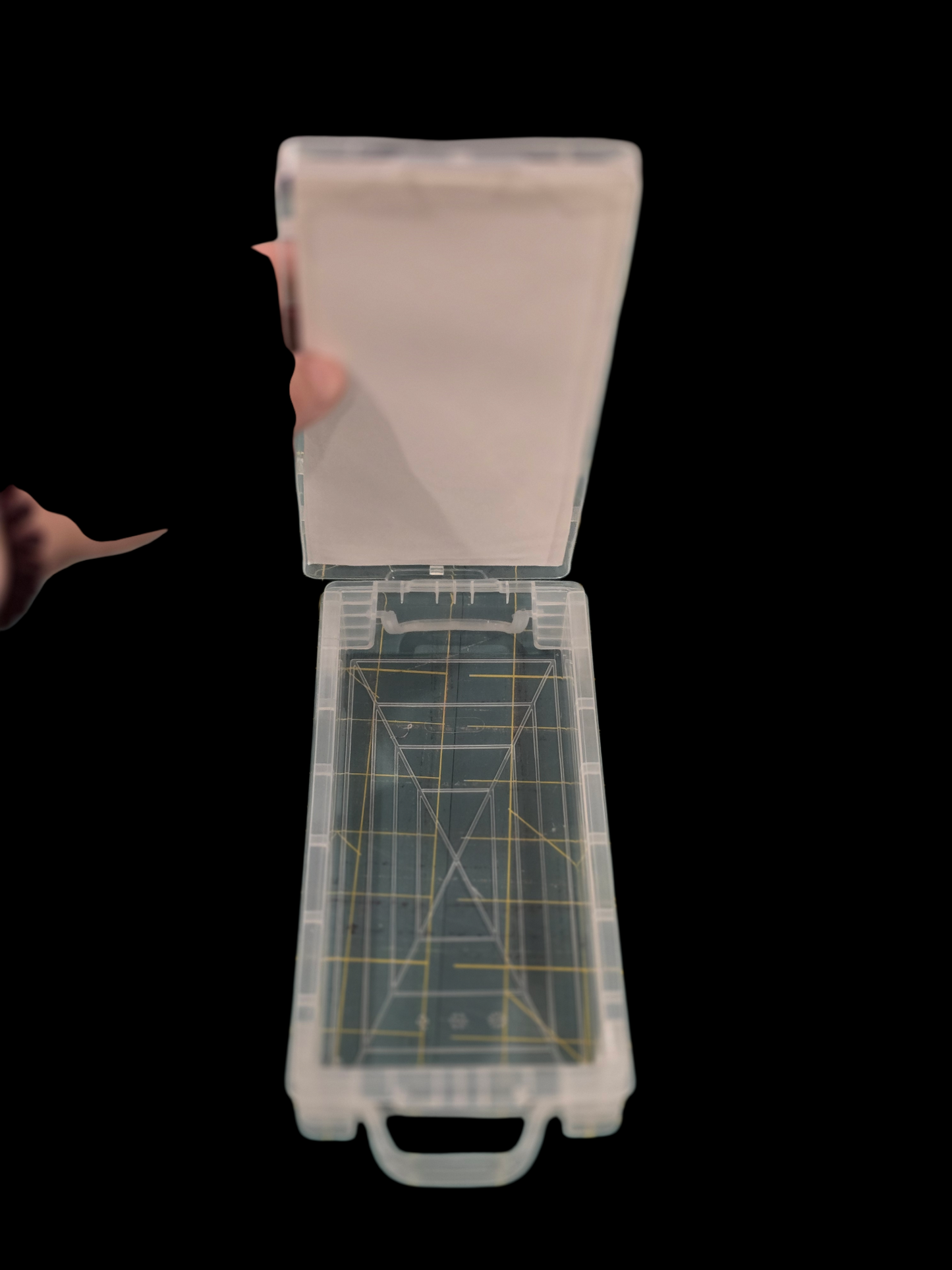 Needle Box with Pin Pillow Lid